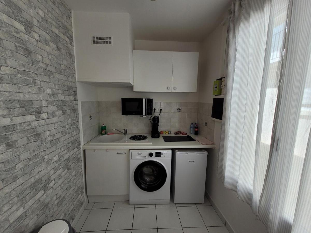 Appartement Spacieux 28M2 Avec Chambre Separee Issy-les-Moulineaux Zewnętrze zdjęcie