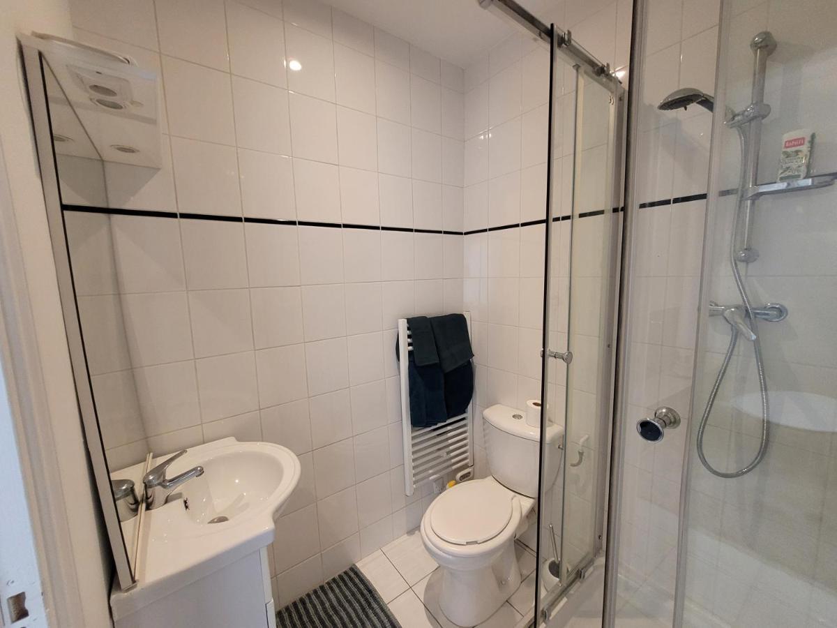 Appartement Spacieux 28M2 Avec Chambre Separee Issy-les-Moulineaux Zewnętrze zdjęcie