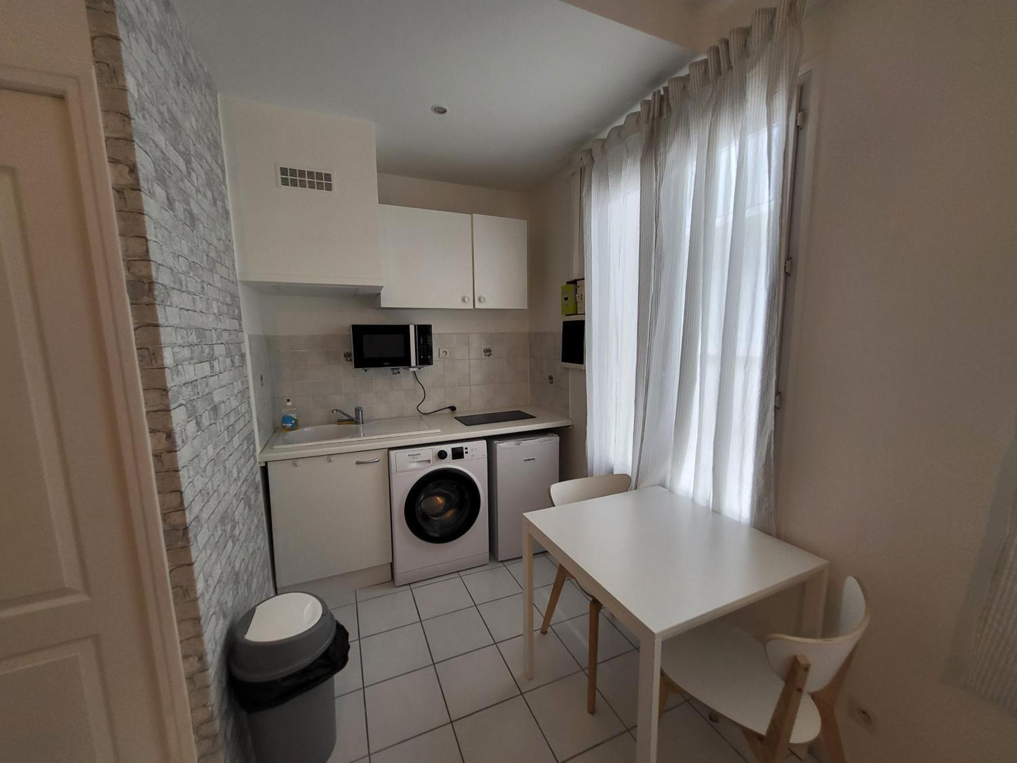 Appartement Spacieux 28M2 Avec Chambre Separee Issy-les-Moulineaux Zewnętrze zdjęcie