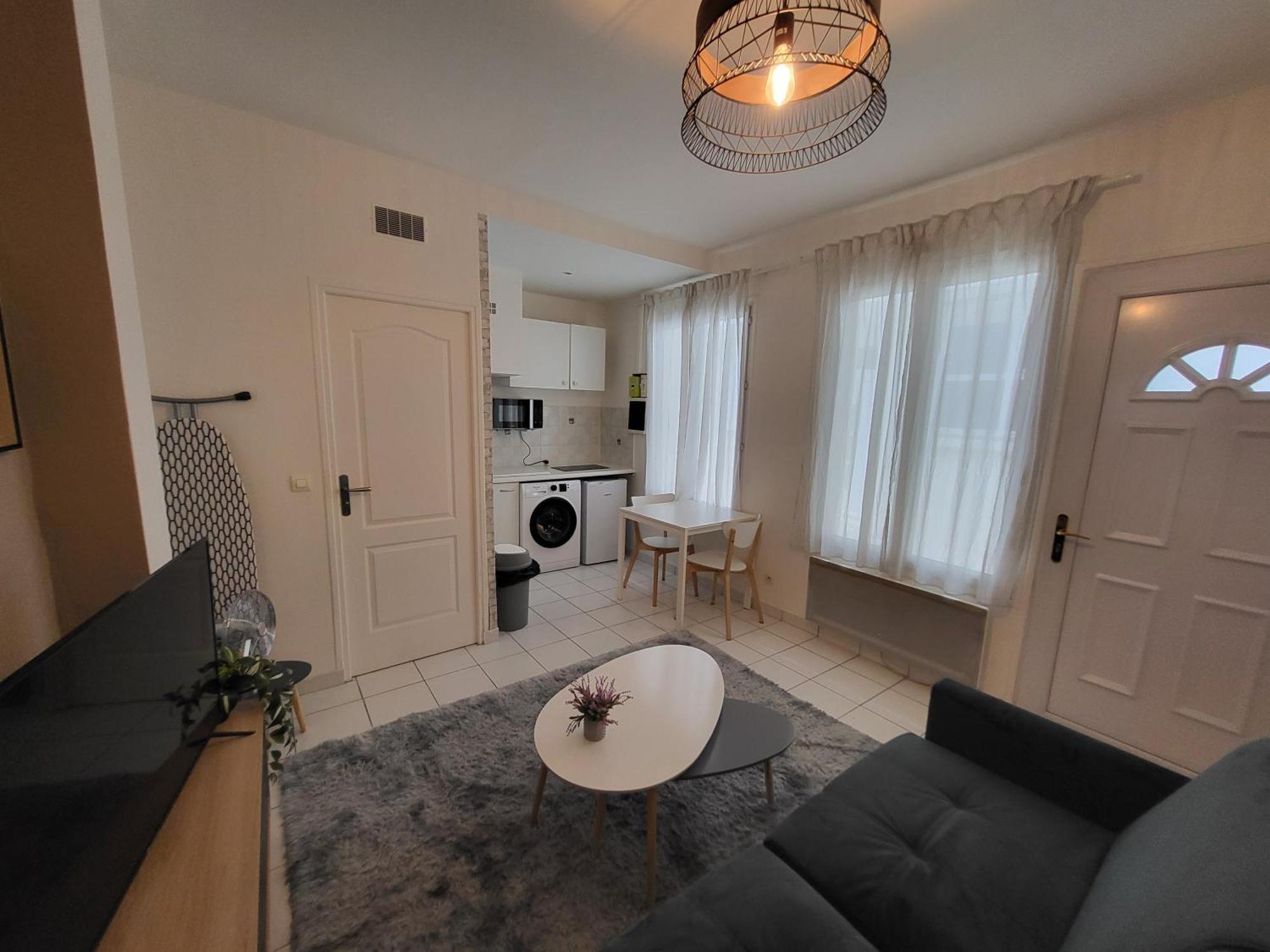 Appartement Spacieux 28M2 Avec Chambre Separee Issy-les-Moulineaux Zewnętrze zdjęcie